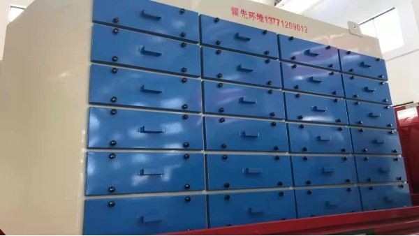 電子廠凈化選擇什么設(shè)備？江陰耀先環(huán)境為您推薦活性炭吸附設(shè)備